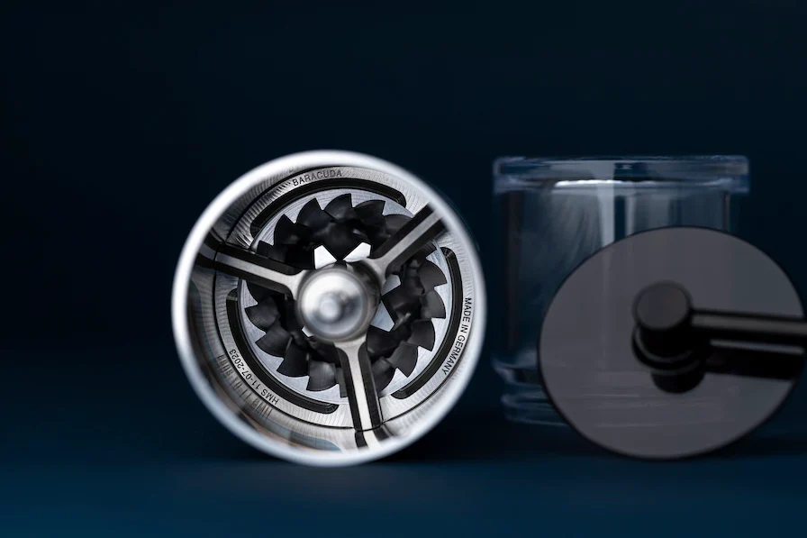 Comandante C60 Baracuda - Nautilus Blue Grinder - Image 6